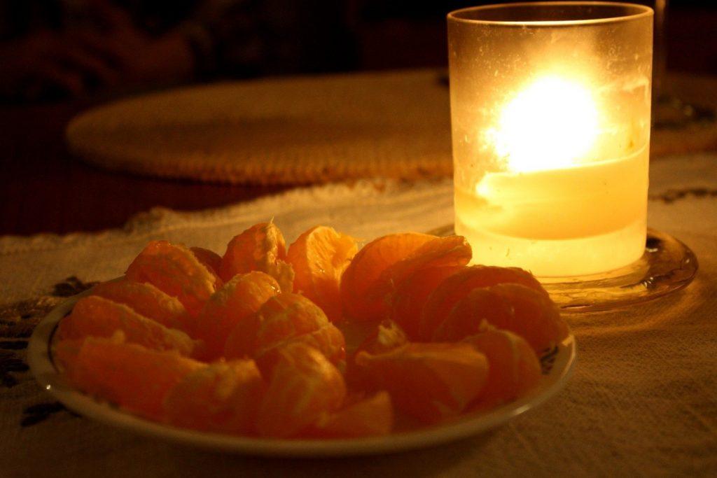 bougie allumée, ambiance slow life.